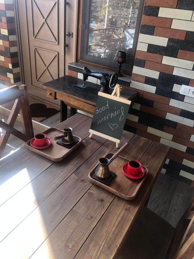 耶烈万Karen'S Dom & Terrace别墅 外观 照片
